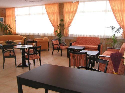 Апартаменты Apartamentos Maxorata Beach