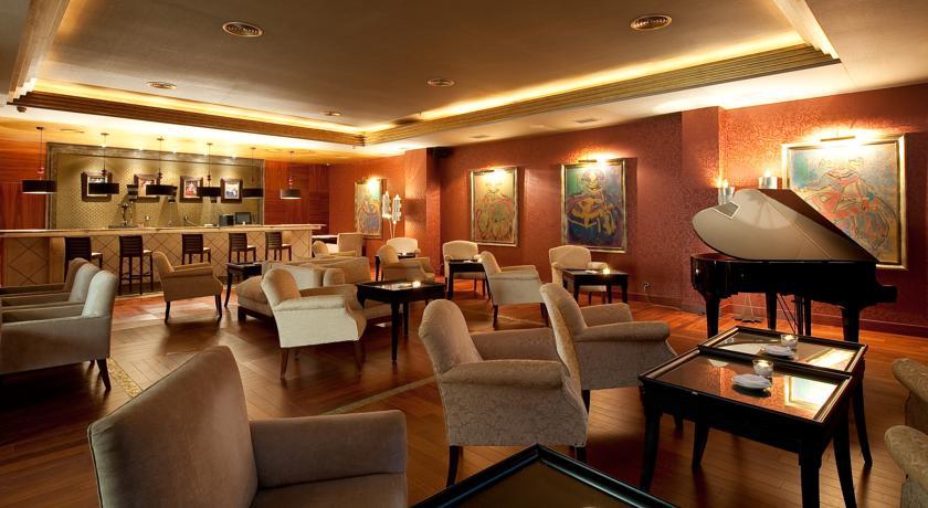 Отель Gran Hotel Elba Estepona & Thalasso Spa