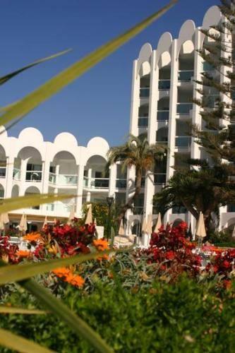 Апартаменты Marinas de Nerja Beach & Spa