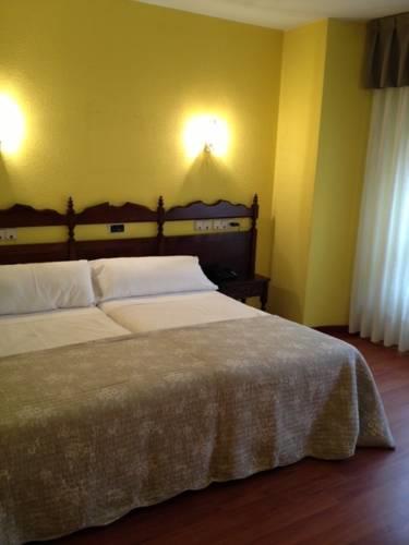 Отель Hotel Agüera