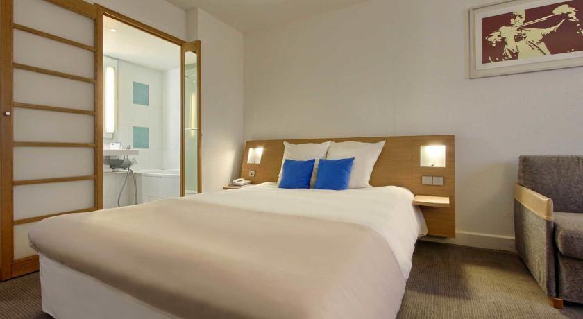Отель Novotel Paris Porte d'Italie