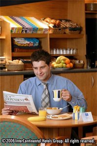 Отель Express By Holiday Inn READING