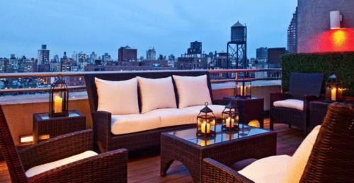 On the Ave Hotel