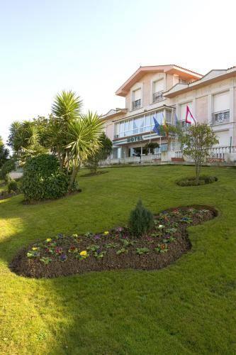 Отель Hotel Begoña Park