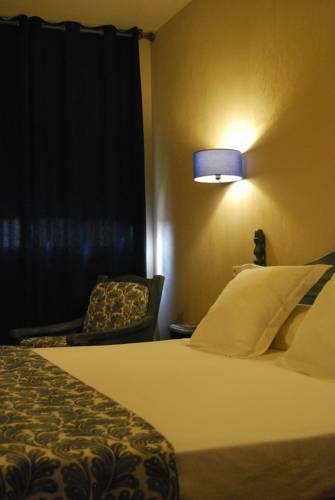 Отель Hotel Almagro