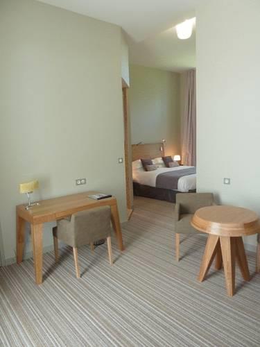 Отель Hôtel et Spa Du Château
