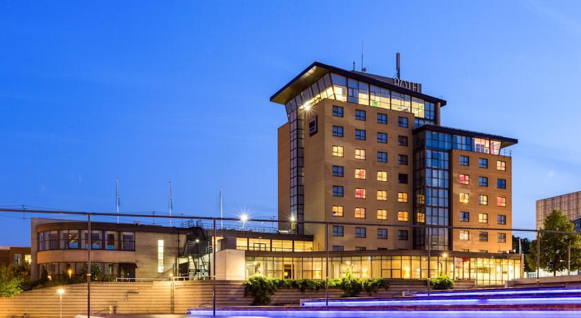 Отель NH Zoetermeer Hotel