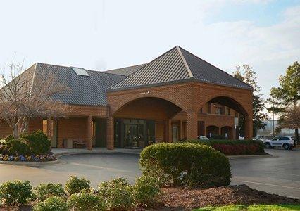 Отель Comfort Suites Chesapeake