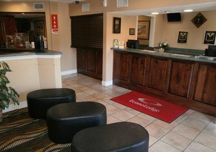 Отель Econo Lodge Brunswick
