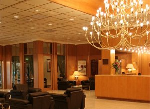 Отель Clarion Collection Croydon Park Hotel