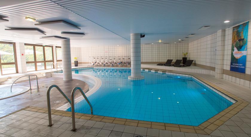 Отель Mercure Tours Sud