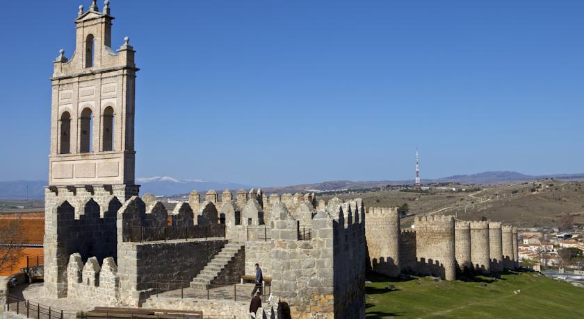 Отель Parador de Turismo de Ávila