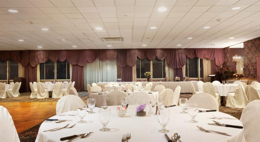 Отель Days Inn Niagara at the Falls