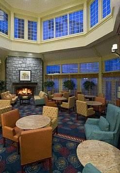 Отель Courtyard Atlanta Vinings