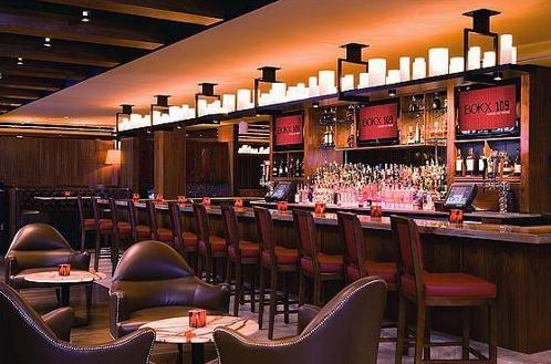 Отель Hotel Indigo Boston - Newton Riverside