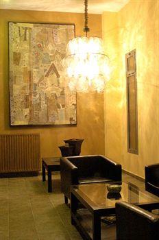 Отель Hotel Suber