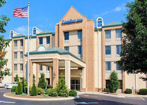 Отель Comfort Inn Airport