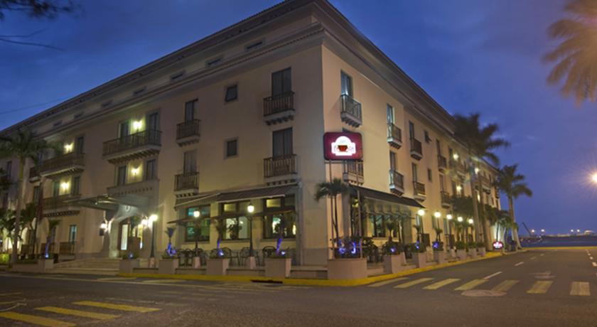 Отель Fiesta Inn Veracruz Malecon
