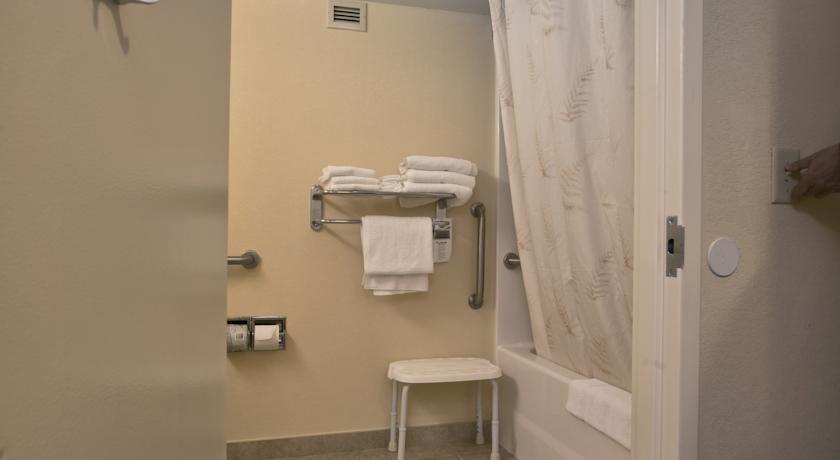 Отель Comfort Inn at the Park