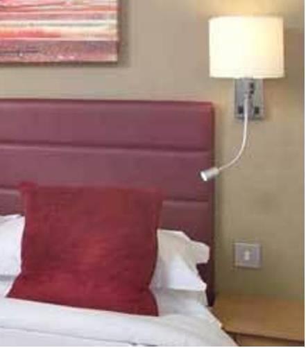 Отель Stratford Manor - QHotels