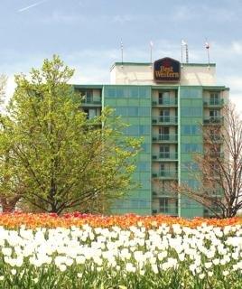 Отель Best Western Plus Gatineau-Ottawa