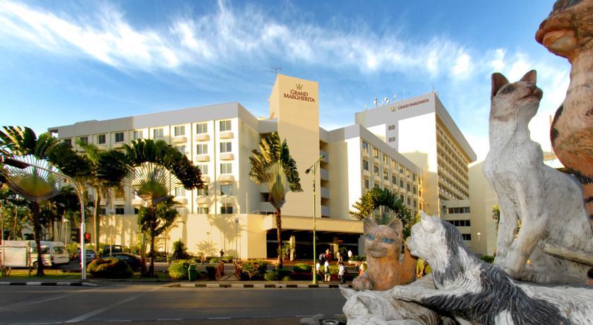 Отель Grand Margherita Hotel