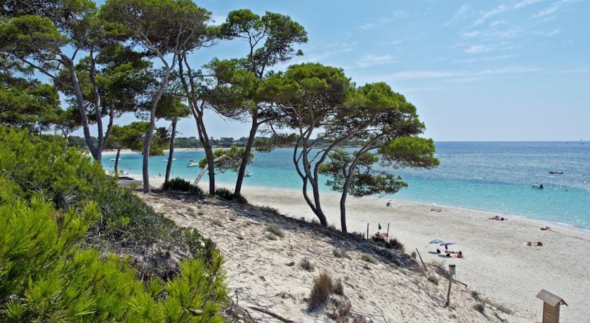 Апартаменты Aparthotel Isla De Cabrera