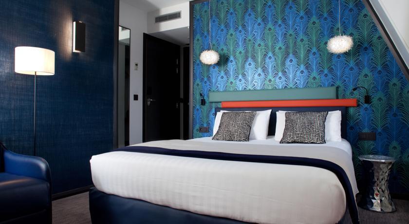 Yllen Eiffel Hotel