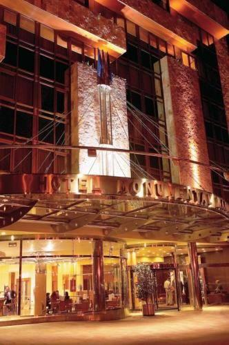 Отель Silken Monumental Naranco