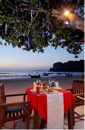 Отель Sand Sea Resort