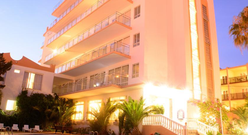Отель Hotel Neptuno