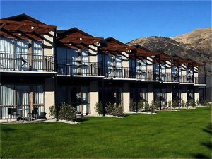 Отель Grand Mercure Oakridge Resort Lake Wanaka