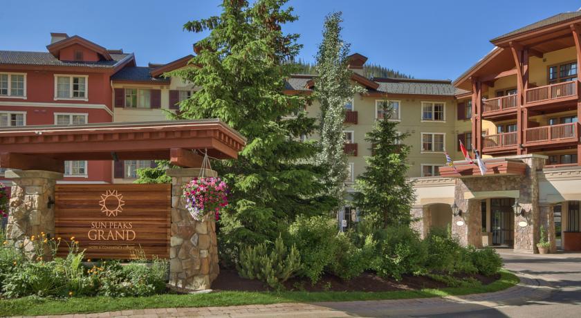 Отель Delta Sun Peaks