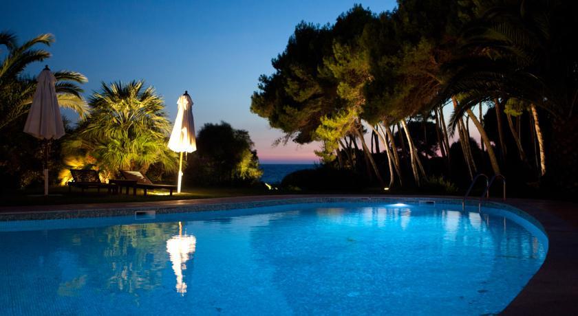 Отель Hotel Cala Caterina