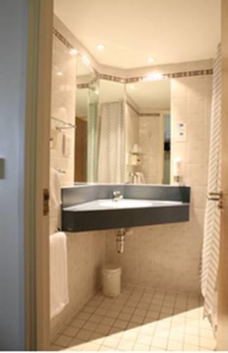 Отель Holiday Inn Express Southampton West