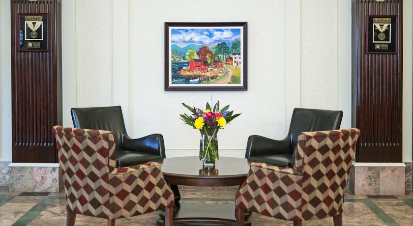 Отель Comfort Inn Airport