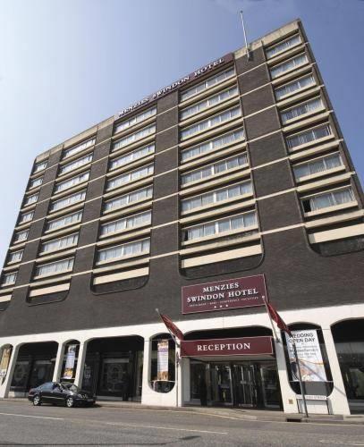 Отель Menzies Hotels Swindon