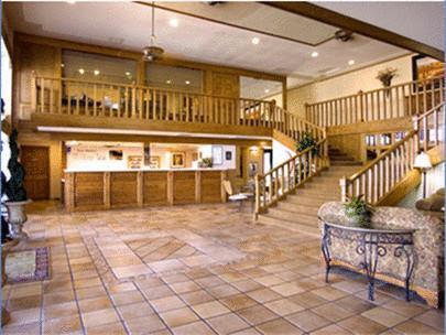 Отель Best Western PLUS Hilltop Inn