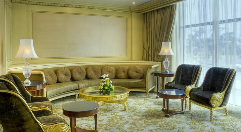 Отель Sheraton Dammam Hotel & Towers