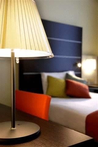 Отель Mercure Angioino Napoli Centro