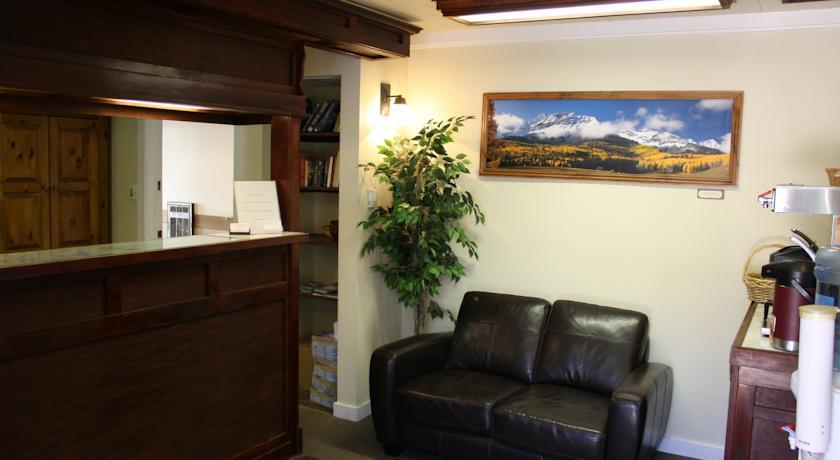 Mountainside Inn
