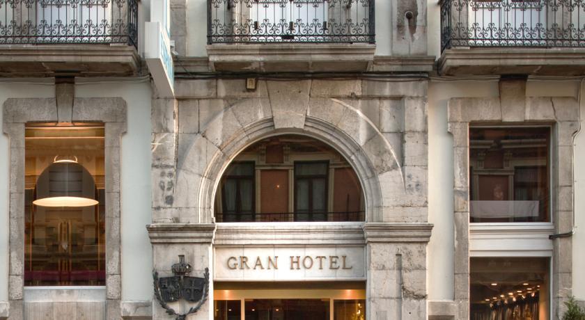 Отель Husa Gran Hotel España