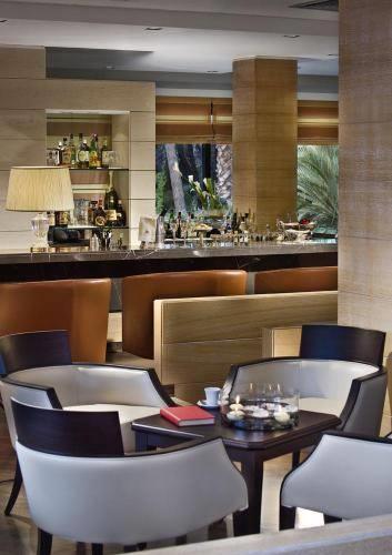Отель Hotel Esplanade