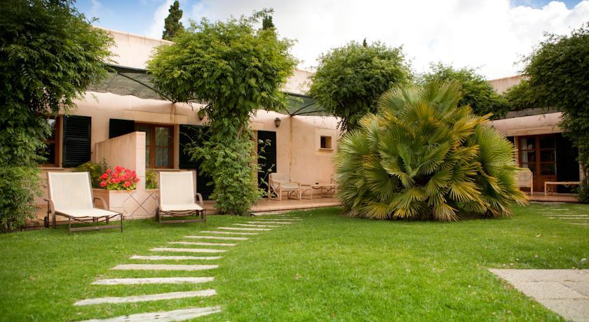 Отель Finca Son Roig