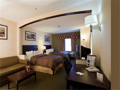 Отель Comfort Suites Elgin