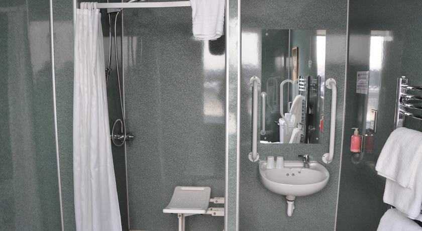 Отель Hotel Celebrity