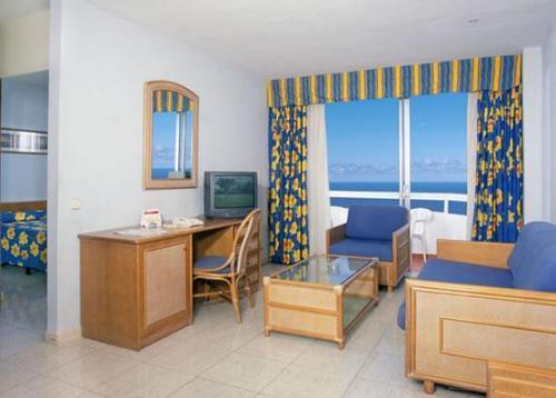 Отель TRYP Tenerife