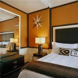 Empire Hotel