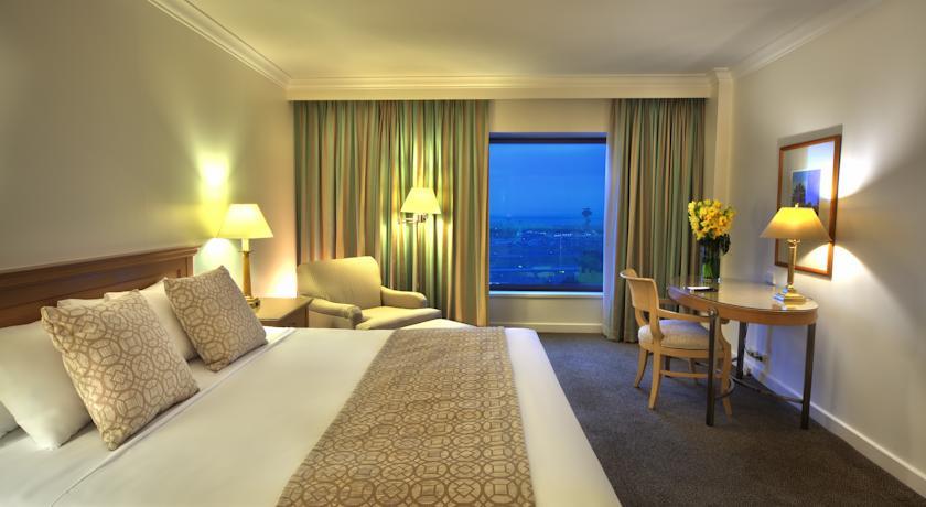 Stamford Plaza Sydney Airport
