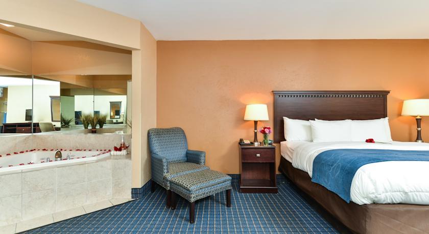 Отель Comfort Suites Beaufort